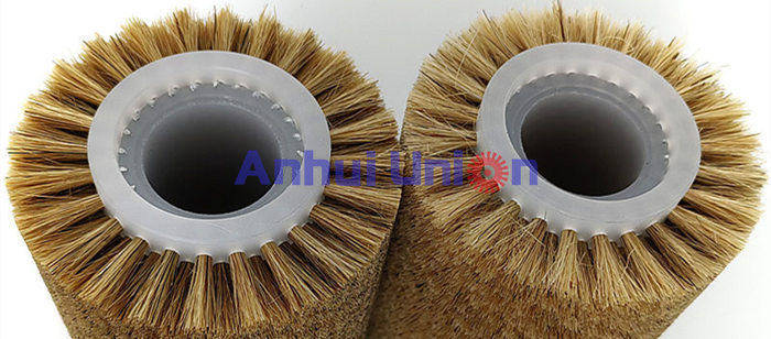 Pig Bristle Roller Brush